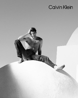 Calvin Klein推出夏日必備單品，與庫柏·科赫(Cooper Koch)攜手迎接盛夏